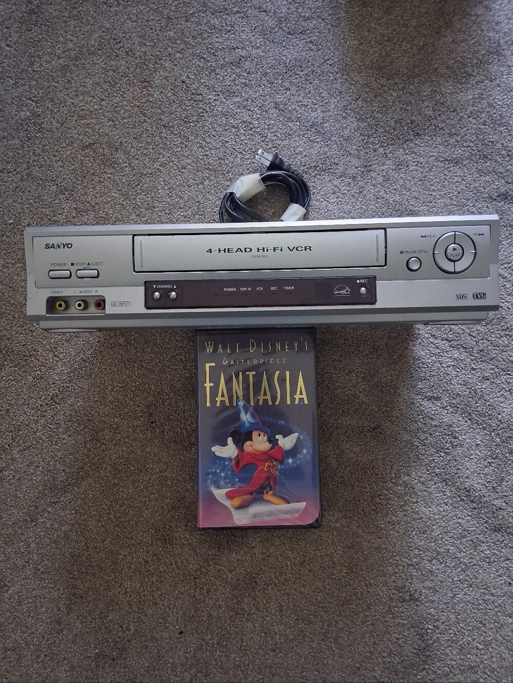 Sanyo VWM-900 4-Head Hi-Fi Stereo VHS VCR Video tested working (Read)